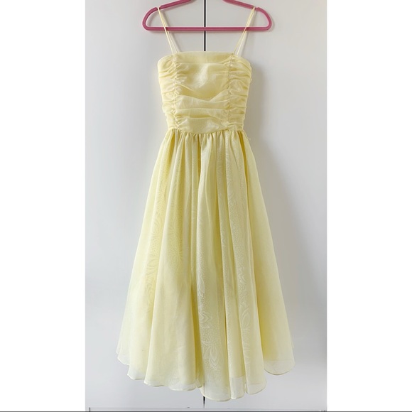 ‼️SOLD‼️ Vintage pastel yellow formal A-line princess dress ball gown chiffon - Picture 5 of 11